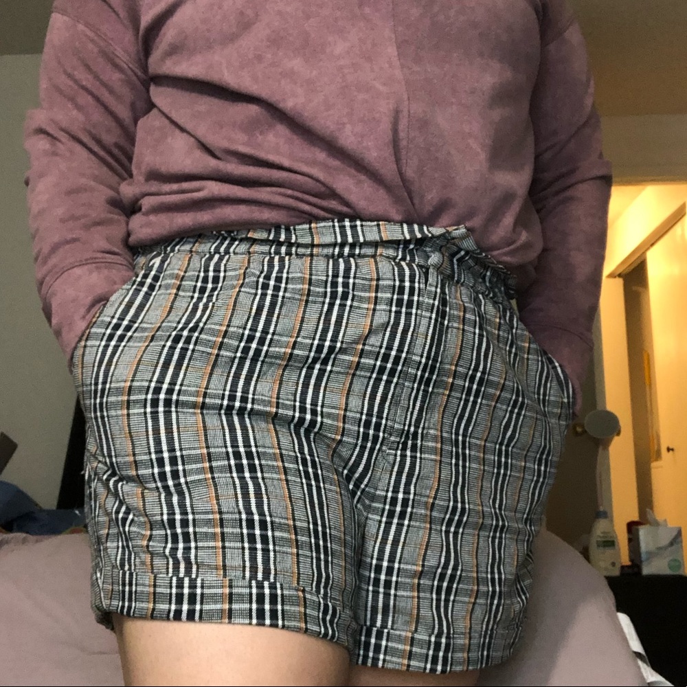 Forever 21 plaid shorts!!